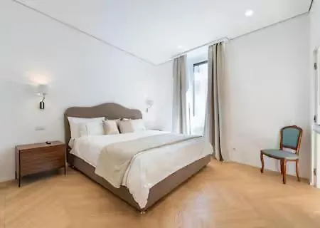 Duomo Prestige-luxury 2br Near Duomo,2 Bathrooms, King Beds, Office & Balcony Milão